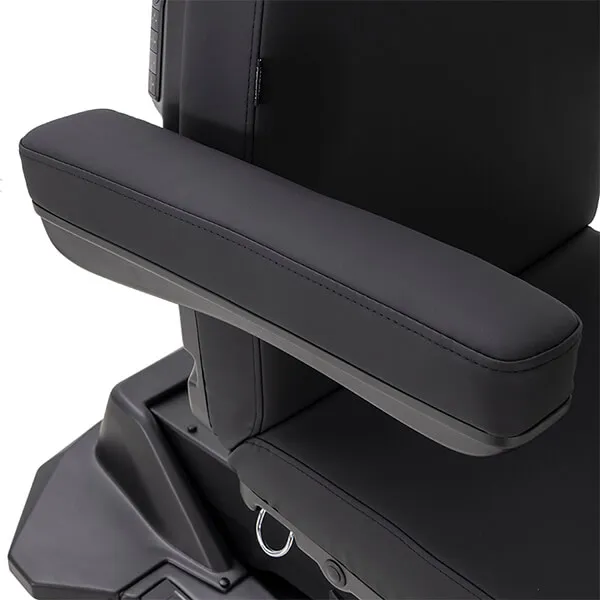 lumina-treatment-bed-black-armrest-detail-dsse.webp