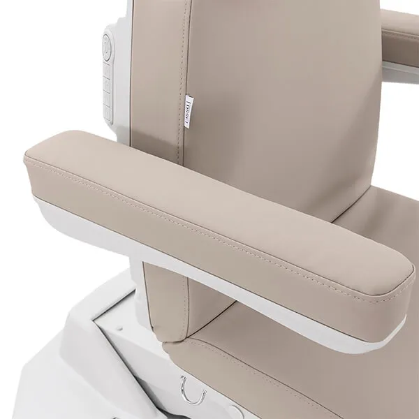 lumina-treatment-bed-latte-armrest-detail-dsse.webp