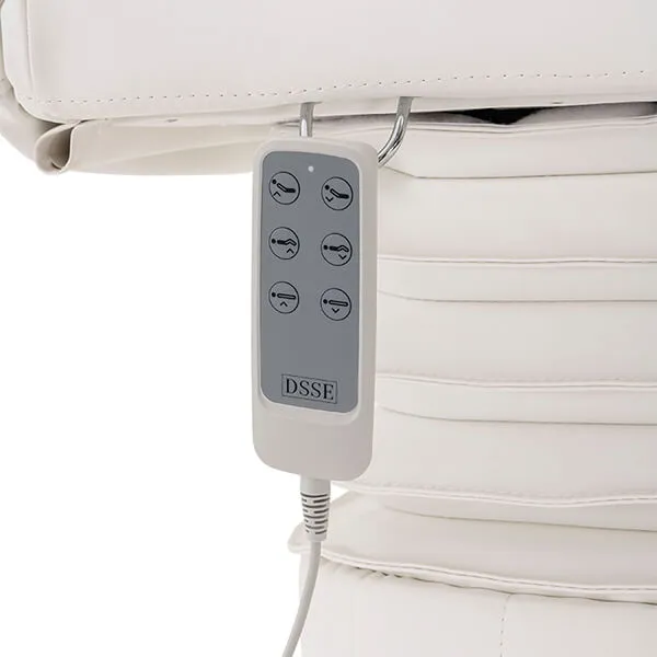 gaia-lash-bed-white-hand-remote-close-up.webp